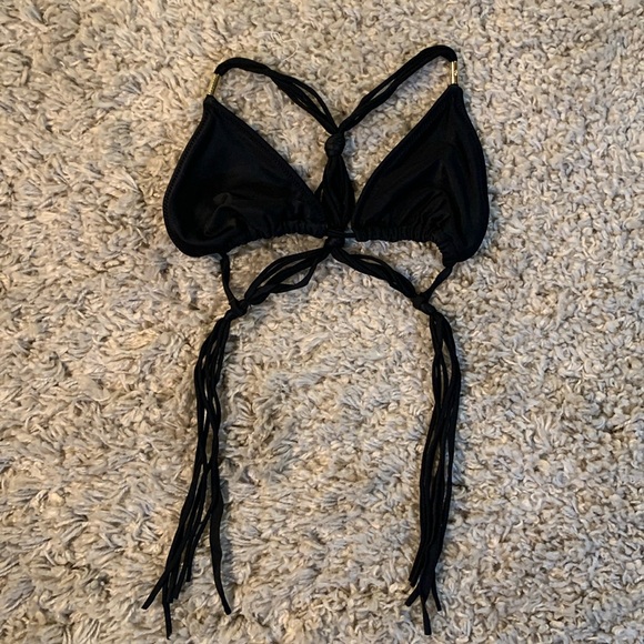 Abercrombie and Fitch Black Bikini Top Size XS - Picture 1 of 8